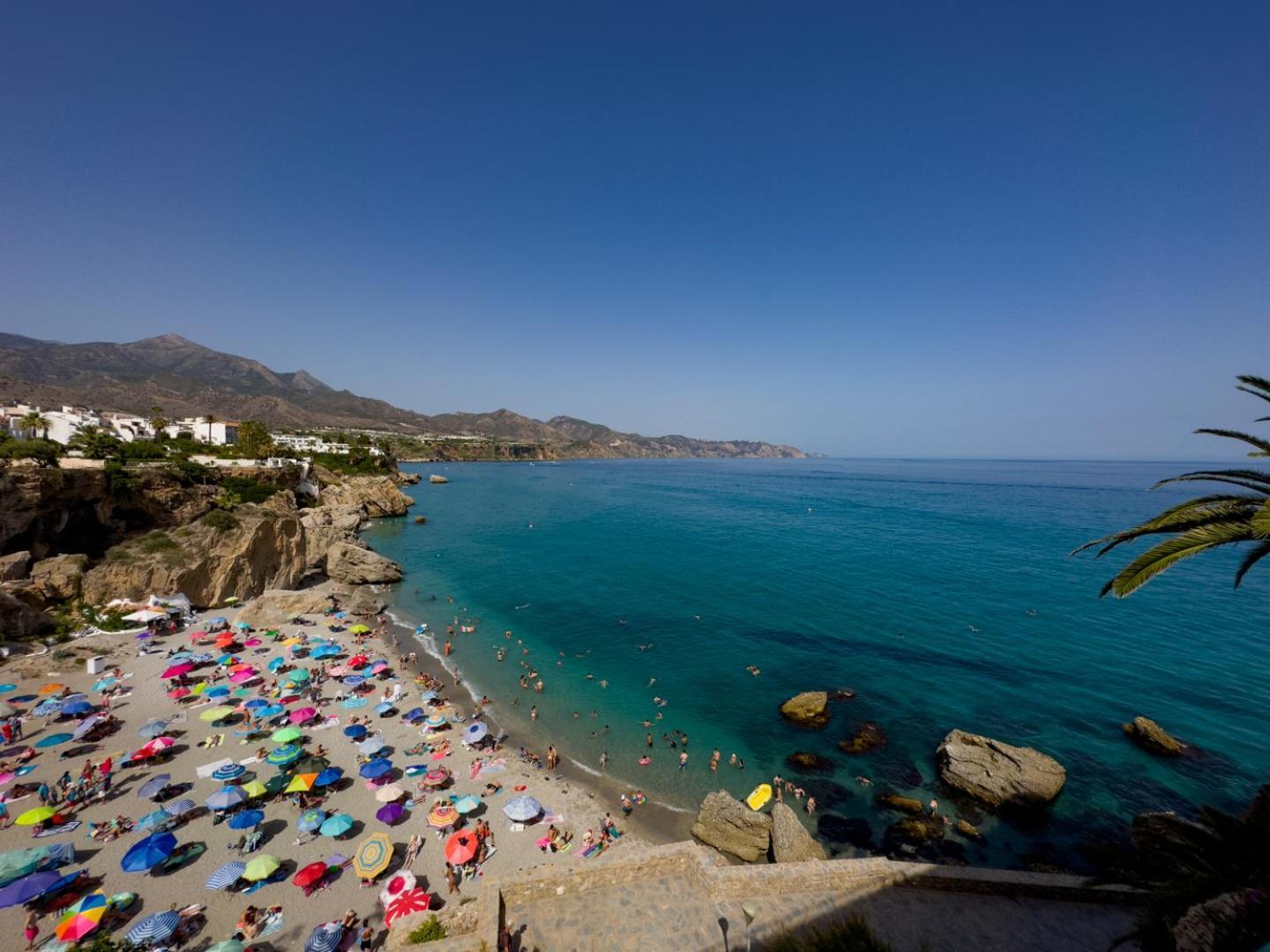 Apartamento Cala Bajo Nerja Buitenkant foto