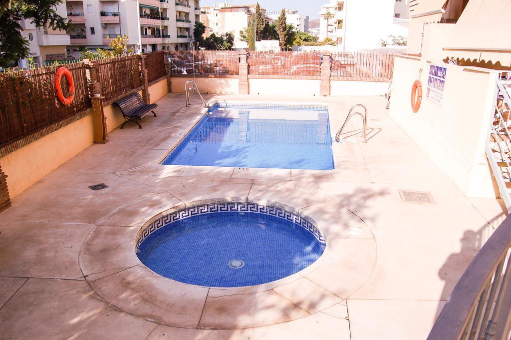 Apartamento Cala Bajo Nerja Buitenkant foto